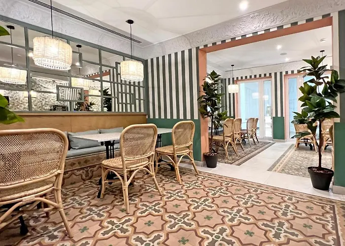 Отель Soho Boutique Turia 4*
