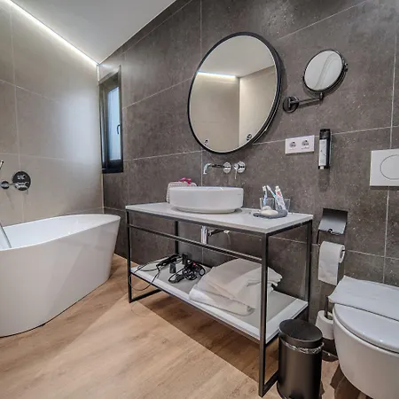 Soho Boutique Turia Hotell 4*